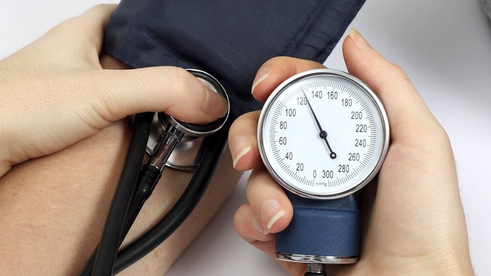 Measurement of blood pressure for hypertension